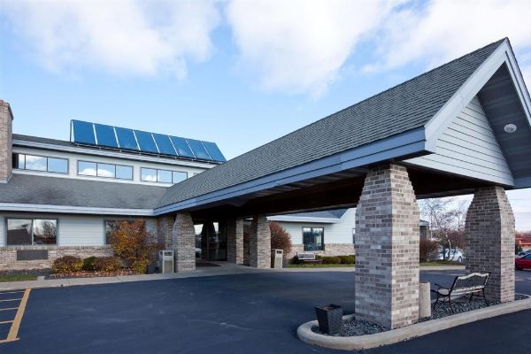 AmericInn Monroe